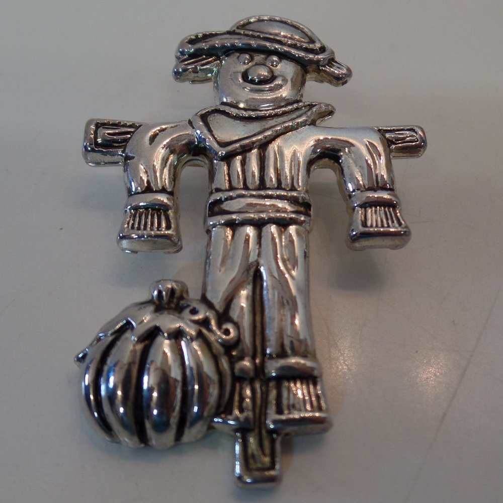 "Best Brand" Silvertone Scarecrow & Pumpkin Pendant & Brooch Pin. Apx 2.5" X 2"